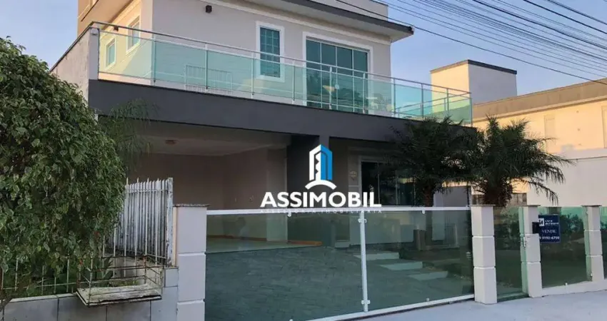 Casa com 3 dormitórios à venda, 250 m² por R$ 1.599.000,00 - Cidade Universitária Pedra Branca - Palhoça/SC