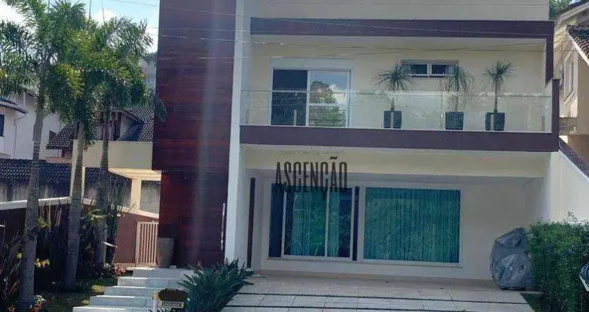 Casa com 3 dormitórios à venda, 300 m² por R$ 2.590.000,00 - Condomínio Arujá 5 - Arujá/SP