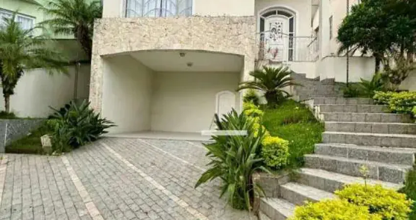 Casa com 3 dormitórios à venda, 360 m² por R$ 1.795.000,00 - Arujá 5 - Arujá/SP