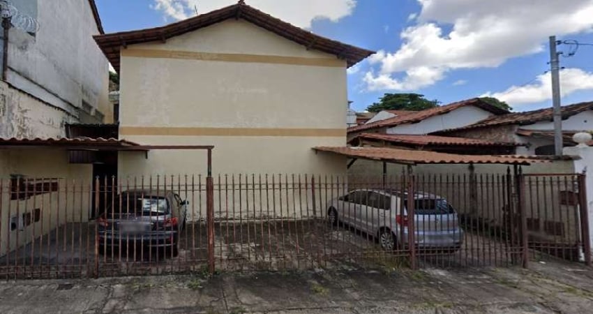 Casa com 2 quartos à venda na Santa Amélia, Belo Horizonte 