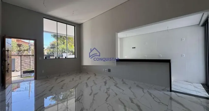 Casa com 3 quartos à venda na Rua João Mauro, 95, Sinimbu, Belo Horizonte