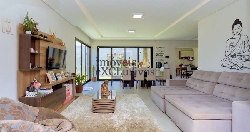 Casa com 3 quartos à venda na Ângelo Maschio, 271, Uberaba, Curitiba