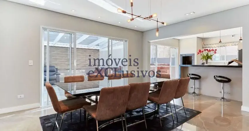 Casa em condomínio fechado com 5 quartos à venda na Rua Luiz Zilli, 412, Campo Comprido, Curitiba