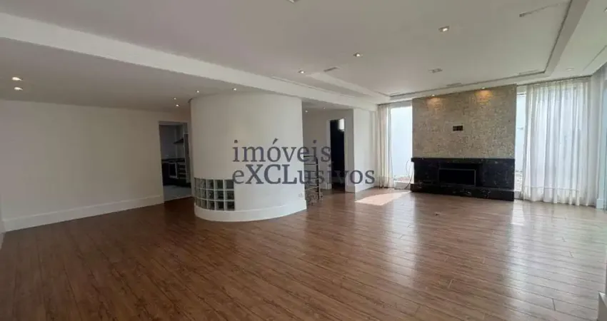 Casa em condomínio fechado com 3 quartos para alugar na Rua Tobias de Macedo Júnior, 601, Santo Inácio, Curitiba