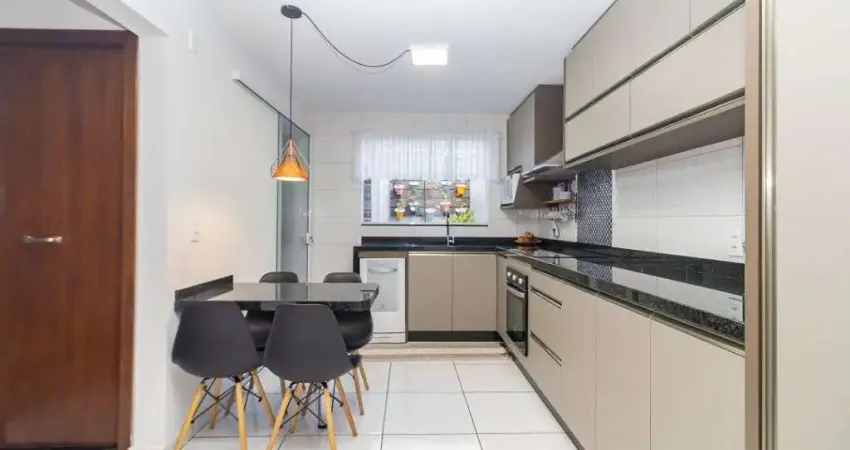 Casa com 3 quartos para alugar na Rua Santa Fé, 383, Centro, Pinhais