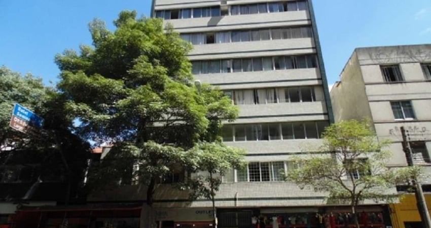 Apartamento com 2 quartos  para alugar, 47.00 m2 por R$1290.00  - Centro - Curitiba/PR