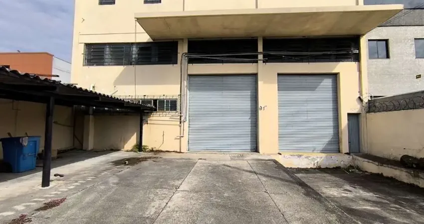 Barracão para alugar, 750.00 m2 por R$9900.00  - Hauer - Curitiba/PR