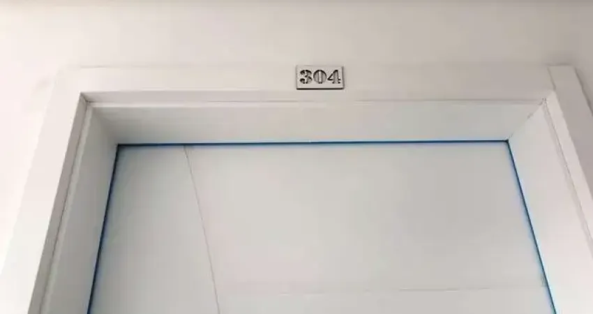 Estúdio com 1 quarto  para alugar, 28.03 m2 por R$1390.00  - Portao - Curitiba/PR