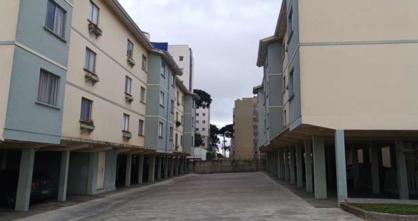 Apartamento com 2 quartos  para alugar, 57.76 m2 por R$1350.00  - Novo Mundo - Curitiba/PR