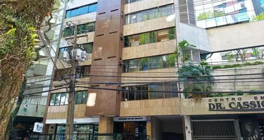 Cjto comercial/sala à venda, 49.60 m2 por r$295000.00  - centro - curitiba/pr