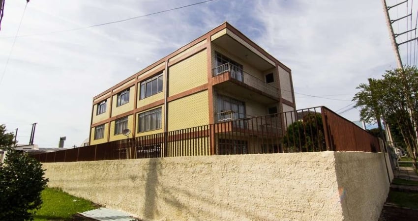 Apartamento com 3 quartos  para alugar, 180.00 m2 por R$2300.00  - Fanny - Curitiba/PR
