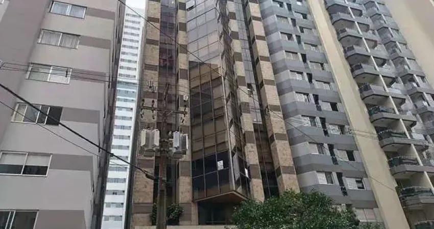 Cjto Comercial/Sala para alugar, 36.37 m2 por R$1800.00  - Centro - Curitiba/PR