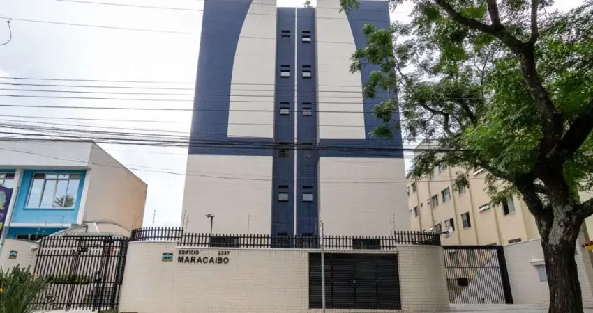 Apartamento com 3 quartos  para alugar, 77.19 m2 por R$2800.00  - Reboucas - Curitiba/PR