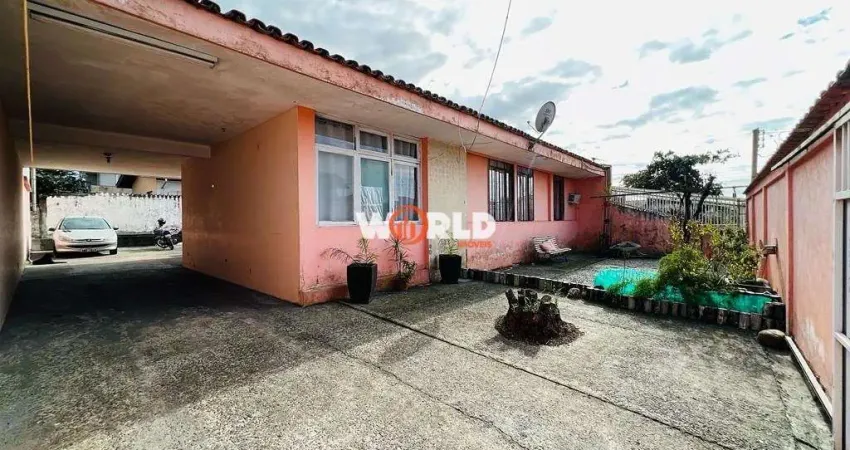 Casa 3 quartos sendo uma suíte no Bockmann