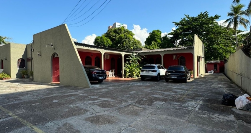 Casa comercial com 13 salas para alugar na Rua grande otelo, 100, Parque 10 de Novembro, Manaus