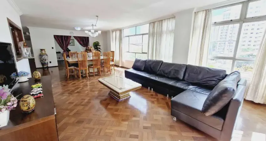 Apartamento para venda em Jardim Paulista com 3 quartos, sendo 1 suíte , 190m²