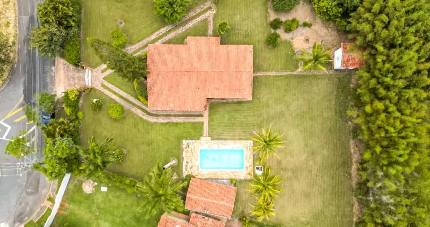 Casa no condomínio terras de itaici para venda com 3 quartos, sendo 1 suíte, 232m²