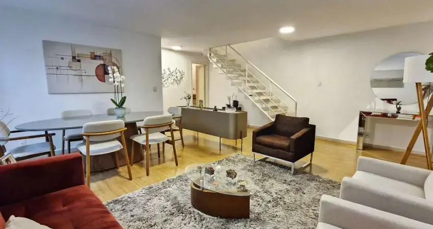 Casa para venda em Vila Cordeiro com 3 quartos, sendo 1 suíte , 197m²