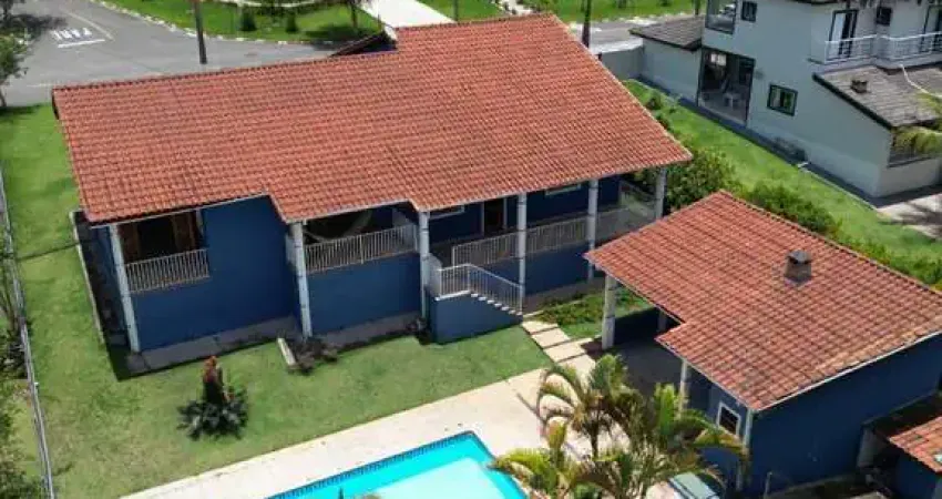 Casa no condomínio Residencial dos Lagos para venda com 4 quartos, sendo 4 suítes , 329m²