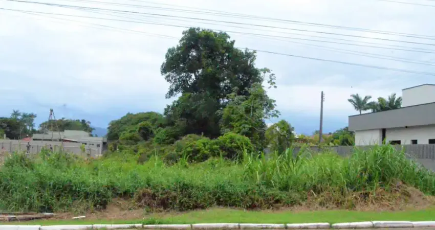Terreno residencial para venda em Bougainville Residencial V , 1,070m²