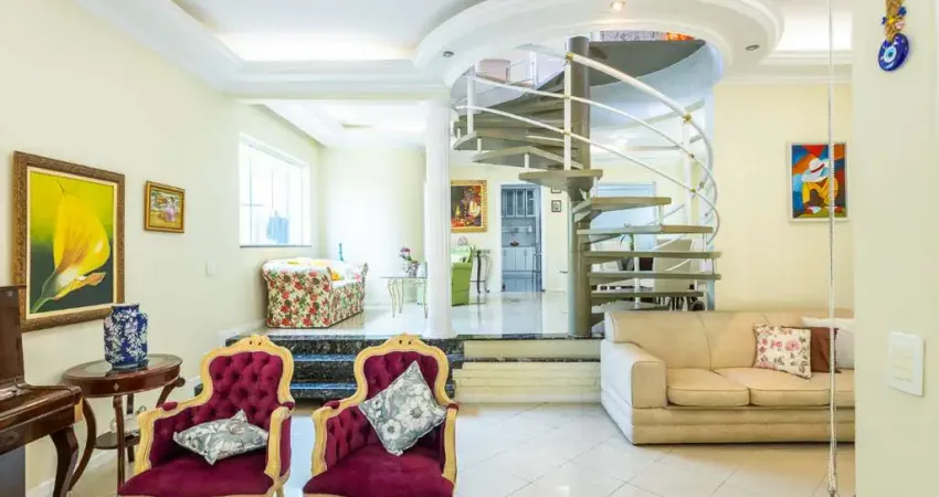 Sobrado para venda em Adalgisa com 4 quartos, sendo 4 suítes , 207m²