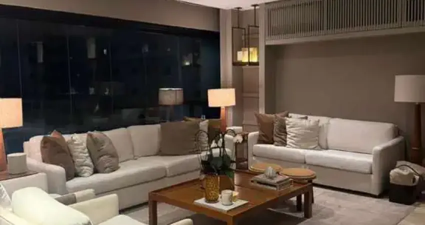 Apartamento para venda em Moema com 3 quartos, sendo 3 suítes , 187m²