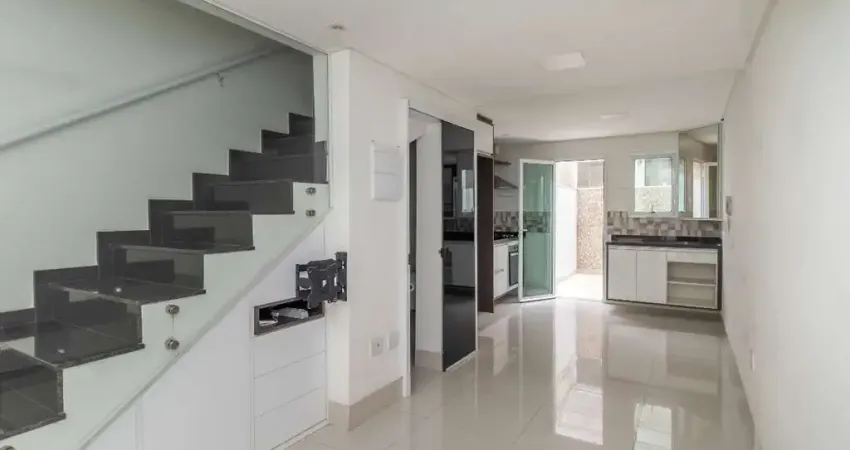 Casa em condomínio fechado com 2 quartos à venda na Rua José Ataliba Ortiz, 834, Vila Mangalot, São Paulo