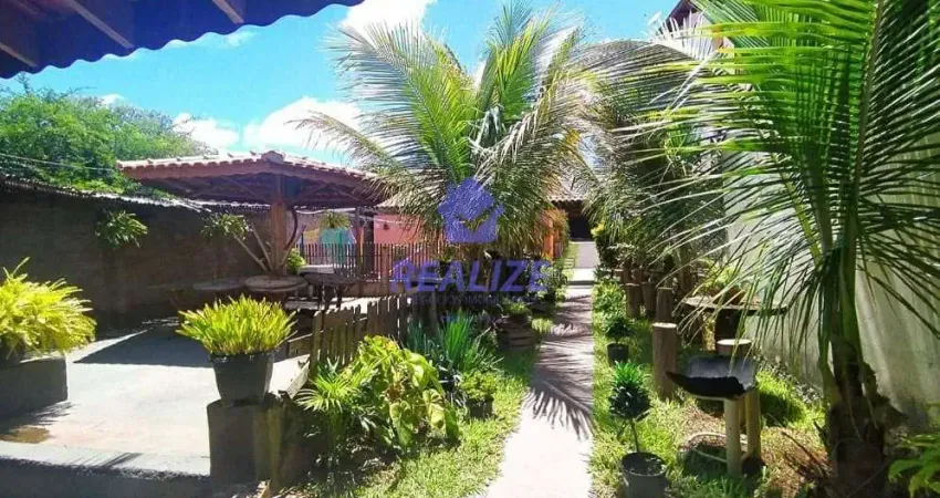 Casa com 3 dormitórios à venda, 300 m² por R$ 550.000,00 - Vila Maria - Botucatu/SP