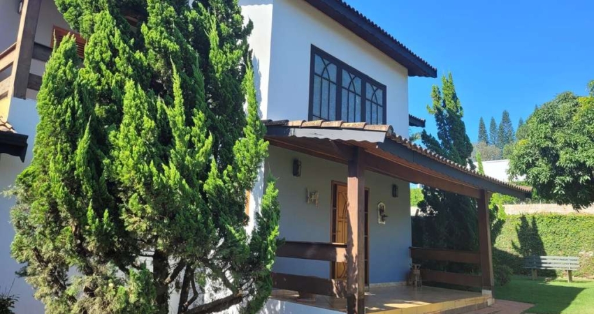 SOBRADO 860M² / 4 DORMS C/2 SUÍTES + PISCINA E ÁREA GOURMET - COND. CAFEZAL4 , ITUPEVA /SP