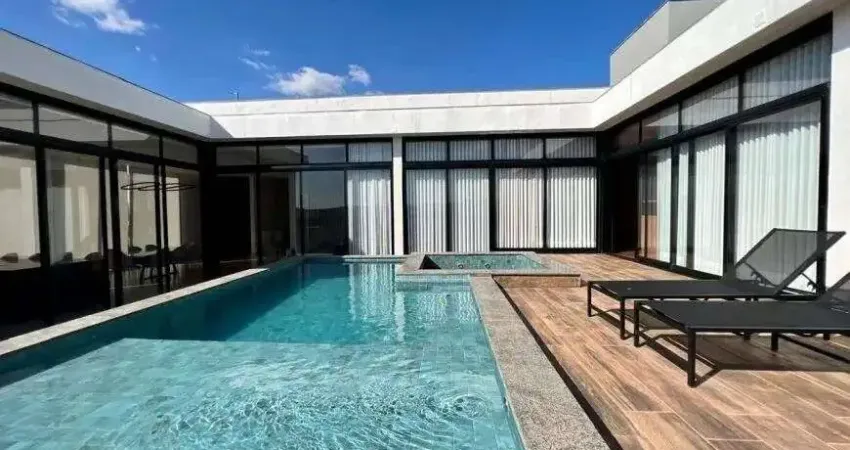 Luxo, lazer e segurança: casa completa no alphaville vespasiano