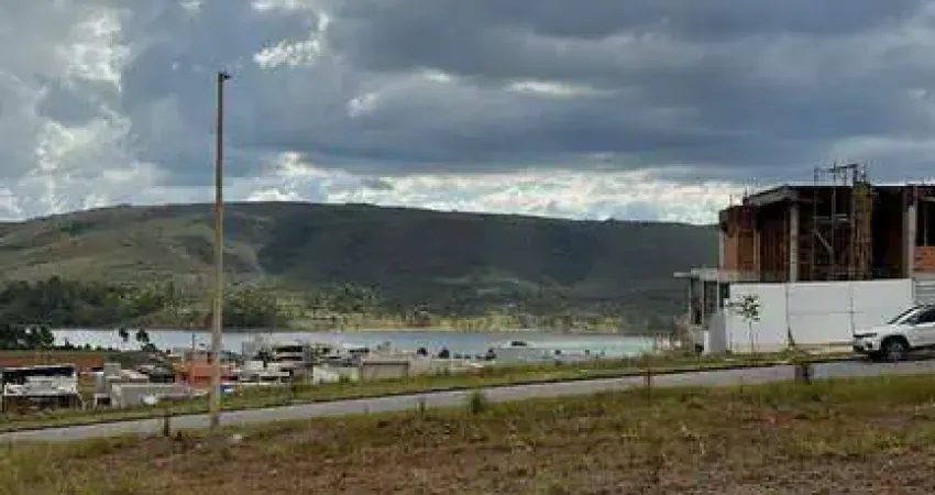 Viva com segurança e lazer: lote à venda no costa laguna - alphaville nova lima