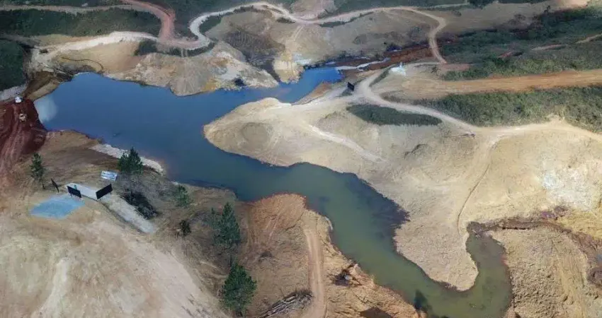Seu futuro começa aqui: terreno amplo e valorizado no águas residence
