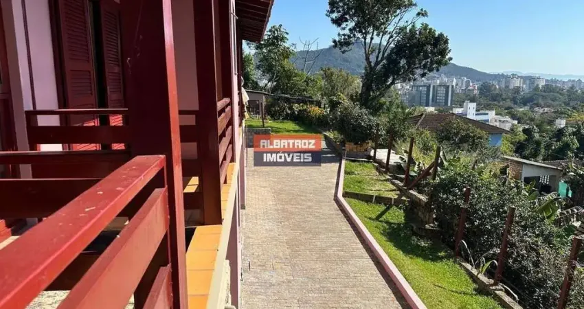 Casa para venda em florianópolis, córrego grande, 5 dormitórios, 1 suíte, 4 banheiros, 2 vagas