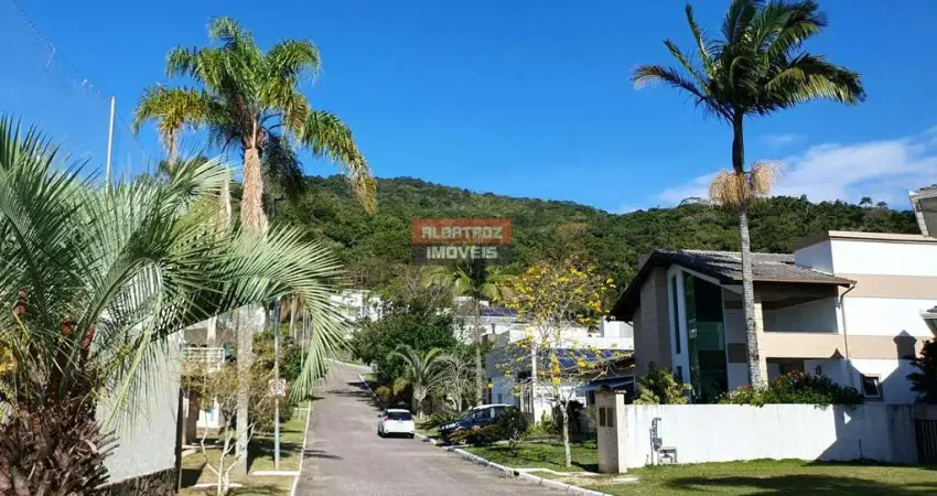 Casa em condomínio para venda em florianópolis, córrego grande, 4 dormitórios, 2 suítes, 5 banheiros, 2 vagas