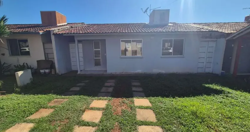 Casa à Venda no Bosque dos Buritis – 3 Quartos, Quintal Privativo e Condomínio com Lazer Completo
