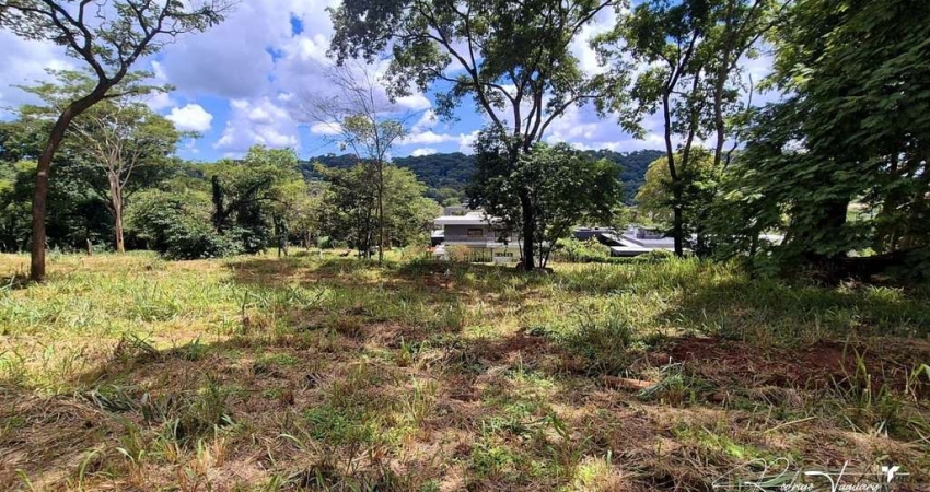 Terreno à venda no Aldeia do Vale – 1.829,91 m² no lado alto, com declive e vista panorâmica
