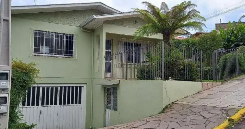 Casa à venda, 3 quartos, 3 vagas, Aparecida - Carlos Barbosa/RS