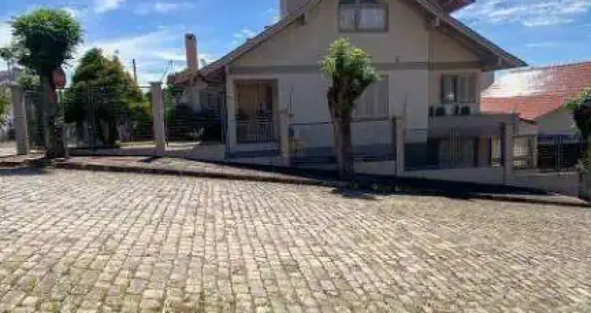 Casa à venda, 5 quartos, 2 suítes, 3 vagas, Santa Rita - Bento Gonçalves/RS