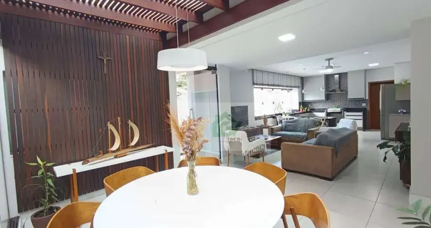 Casa com 4 dormitórios à venda, 206 m² por r$ 1.950.000,00 - sumaré - caraguatatuba/sp
