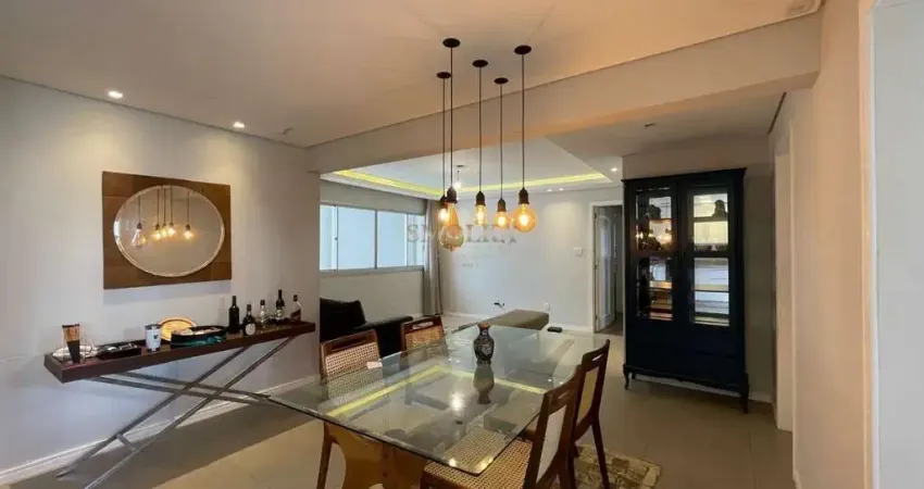 Apartamento com 3 quartos para alugar na Avenida Jornalista Rubens de Arruda Ramos, Centro, Florianópolis