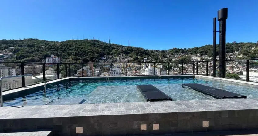 Apartamento com 3 quartos à venda na Praça Quinze de Novembro, Centro, Florianópolis