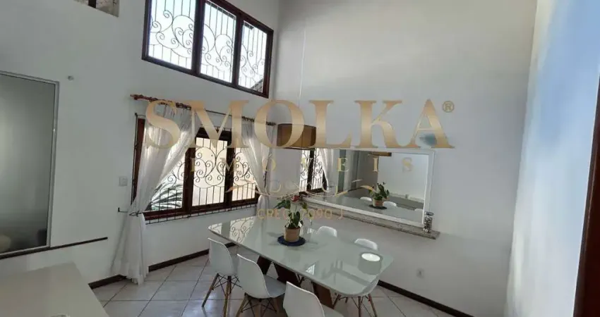 Casa em condomínio fechado com 4 quartos à venda na Rua Itabira, Itacorubi, Florianópolis