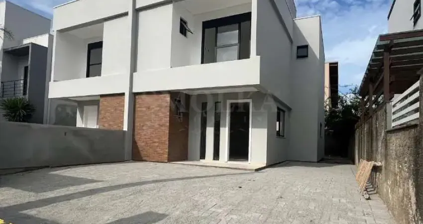 Casa em condomínio fechado com 3 quartos à venda na Rua Arco-Íris, Carianos, Florianópolis