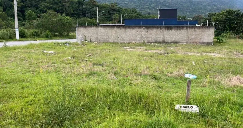 Terreno em condomínio fechado à venda no Forquilhas, São José