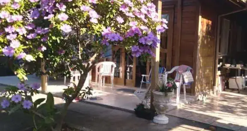 Casa em condomínio fechado com 4 quartos à venda na Avenida Astrogildo Quadros, Pinheira, Palhoça