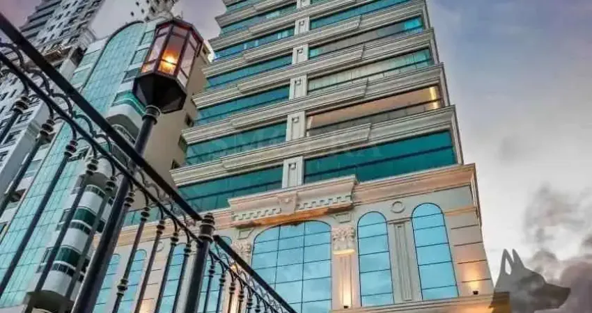 Apartamento com 4 quartos à venda na Rua 207, Meia Praia, Itapema