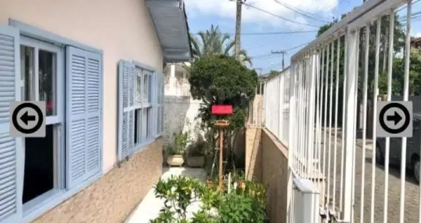 Casa em condomínio fechado com 2 quartos à venda na Rua das Araras, Lagoa da Conceição, Florianópolis