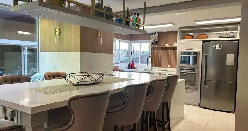 Casa em condomínio fechado com 4 quartos à venda na Rua Laélia Purpurata, João Paulo, Florianópolis