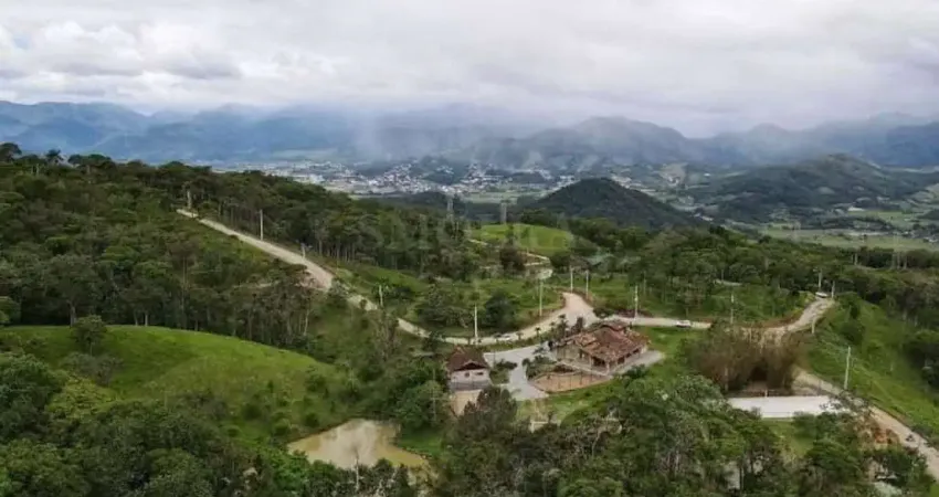 Terreno em condomínio fechado à venda em Varginha, Santo Amaro da Imperatriz
