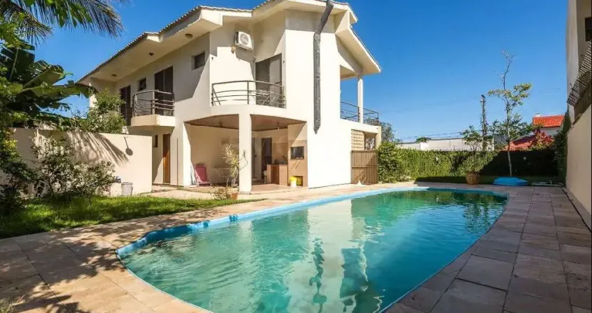 Casa em condomínio fechado com 4 quartos à venda na Rua Itapeva, Itacorubi, Florianópolis